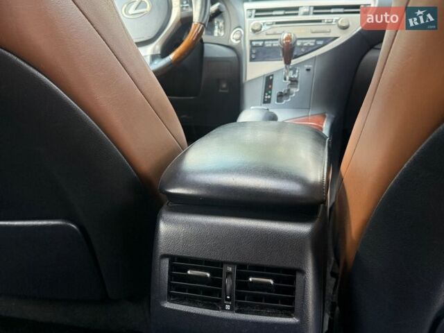 Белый Лексус РХ, объемом двигателя 3.46 л и пробегом 230 тыс. км за 19000 $, фото 32 на Automoto.ua