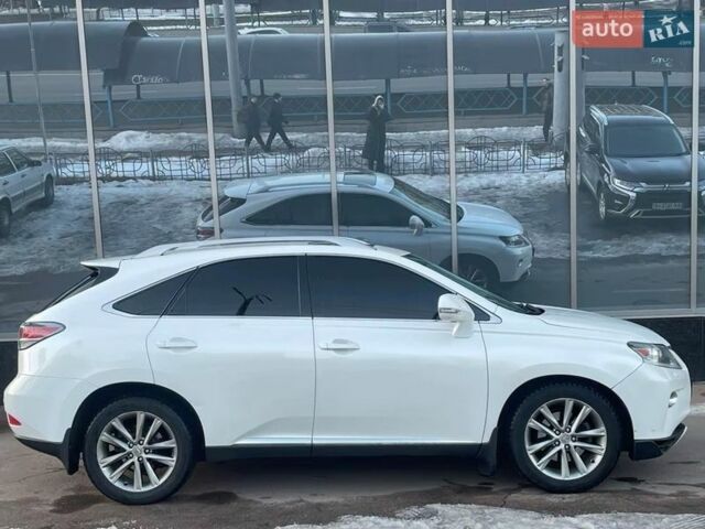 Белый Лексус РХ, объемом двигателя 3.46 л и пробегом 162 тыс. км за 19000 $, фото 4 на Automoto.ua