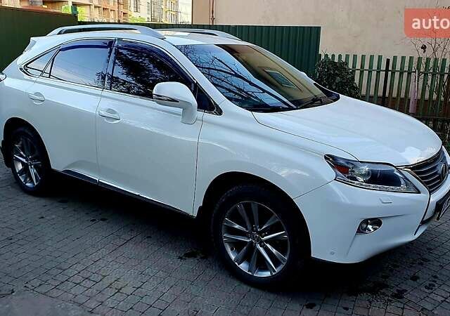 Белый Лексус РХ, объемом двигателя 3.5 л и пробегом 193 тыс. км за 21900 $, фото 1 на Automoto.ua