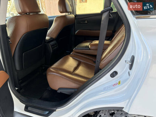 Білий Лексус РХ, об'ємом двигуна 3.46 л та пробігом 273 тис. км за 18500 $, фото 22 на Automoto.ua