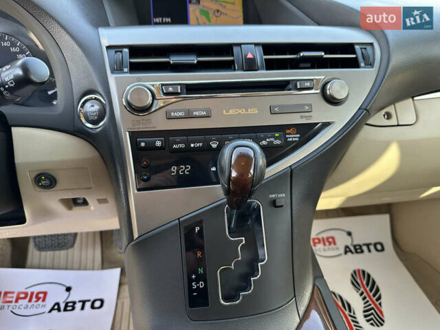 Белый Лексус РХ, объемом двигателя 3.46 л и пробегом 238 тыс. км за 21900 $, фото 22 на Automoto.ua