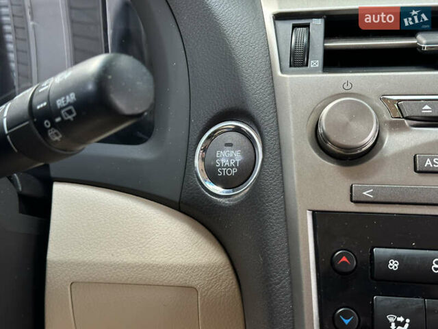 Белый Лексус РХ, объемом двигателя 2.7 л и пробегом 189 тыс. км за 17999 $, фото 71 на Automoto.ua