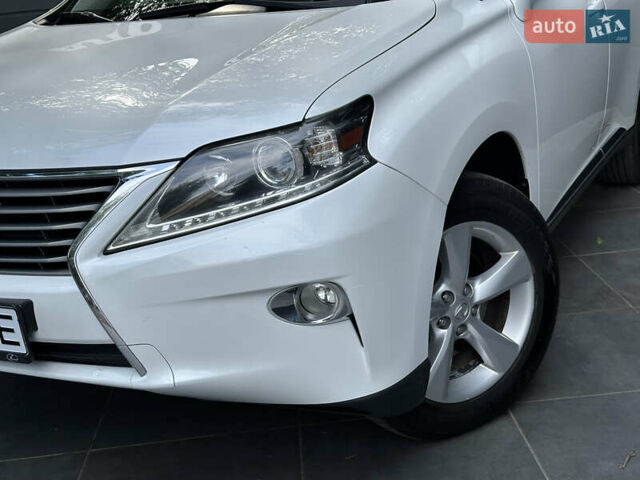 Белый Лексус РХ, объемом двигателя 2.7 л и пробегом 189 тыс. км за 17999 $, фото 14 на Automoto.ua