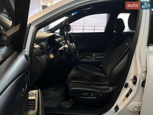 Белый Лексус РХ, объемом двигателя 3.46 л и пробегом 152 тыс. км за 19900 $, фото 11 на Automoto.ua