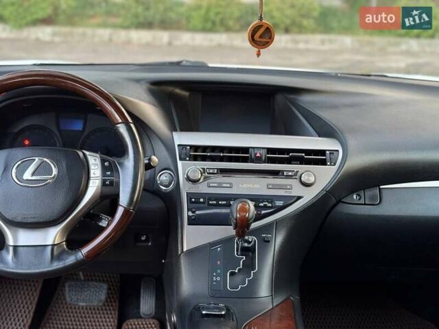 Белый Лексус РХ, объемом двигателя 3.5 л и пробегом 169 тыс. км за 22700 $, фото 21 на Automoto.ua