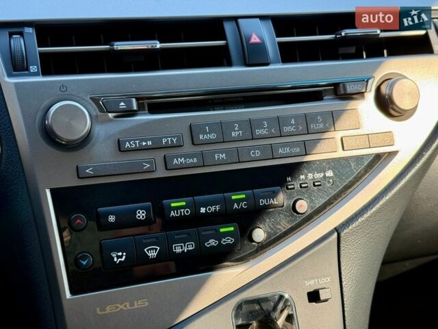 Білий Лексус РХ, об'ємом двигуна 2.67 л та пробігом 124 тис. км за 17800 $, фото 17 на Automoto.ua