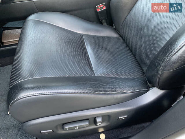 Белый Лексус РХ, объемом двигателя 3.46 л и пробегом 77 тыс. км за 27000 $, фото 17 на Automoto.ua