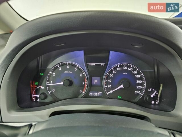 Белый Лексус РХ, объемом двигателя 3.46 л и пробегом 200 тыс. км за 21999 $, фото 37 на Automoto.ua