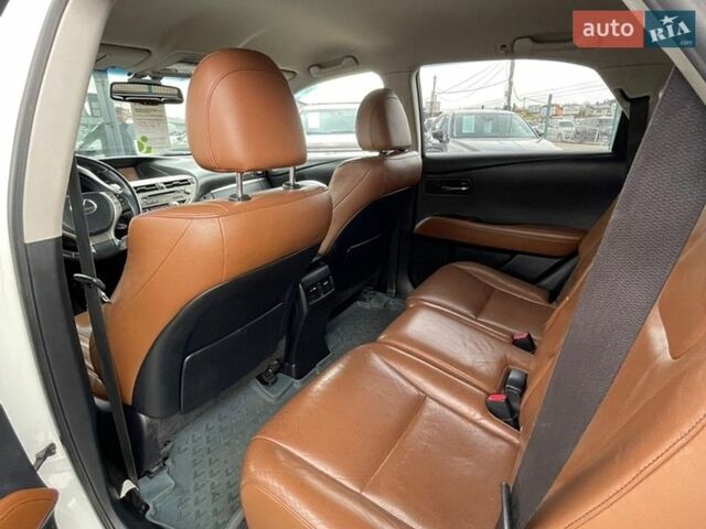 Белый Лексус РХ, объемом двигателя 3.46 л и пробегом 334 тыс. км за 16990 $, фото 15 на Automoto.ua