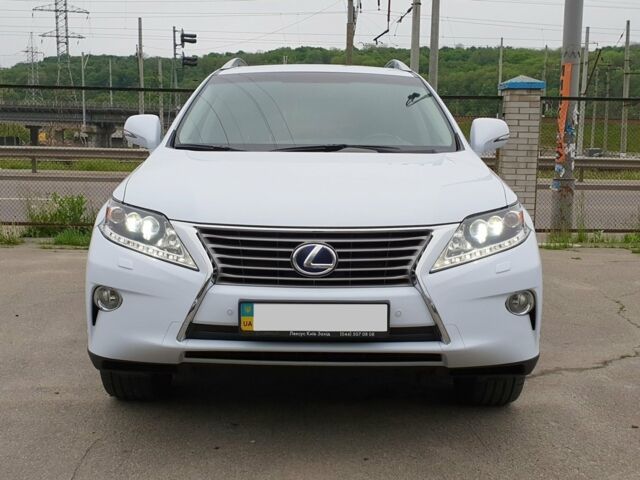 Білий Лексус РХ, об'ємом двигуна 35 л та пробігом 125 тис. км за 35900 $, фото 2 на Automoto.ua