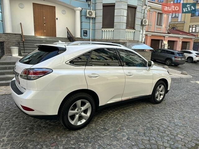 Белый Лексус РХ, объемом двигателя 3.46 л и пробегом 107 тыс. км за 15900 $, фото 5 на Automoto.ua