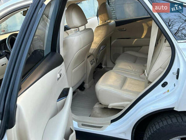 Білий Лексус РХ, об'ємом двигуна 2.7 л та пробігом 128 тис. км за 19500 $, фото 4 на Automoto.ua