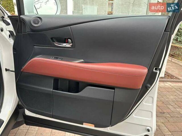 Білий Лексус РХ, об'ємом двигуна 3.46 л та пробігом 204 тис. км за 24500 $, фото 30 на Automoto.ua