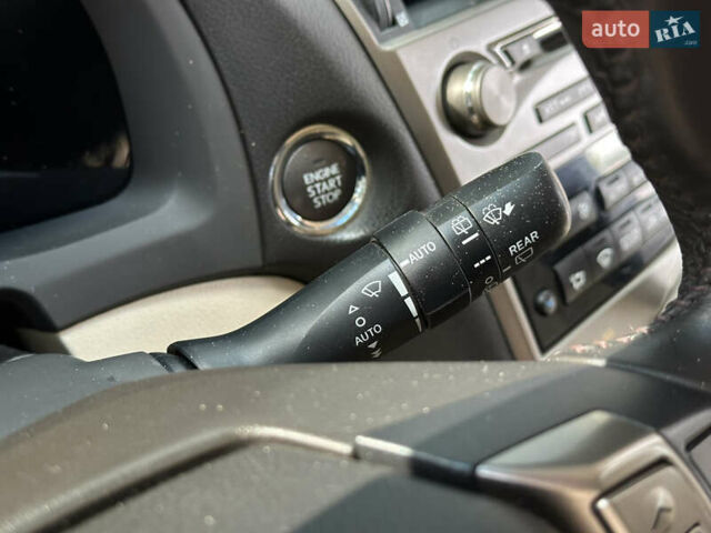 Белый Лексус РХ, объемом двигателя 2.7 л и пробегом 189 тыс. км за 17999 $, фото 72 на Automoto.ua