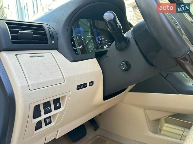 Белый Лексус РХ, объемом двигателя 3.46 л и пробегом 107 тыс. км за 15900 $, фото 23 на Automoto.ua