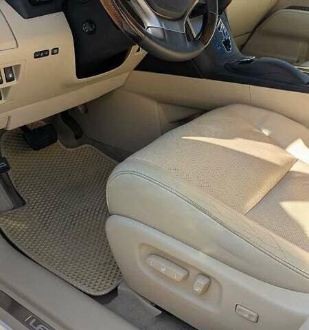 Белый Лексус РХ, объемом двигателя 3.46 л и пробегом 220 тыс. км за 19000 $, фото 19 на Automoto.ua