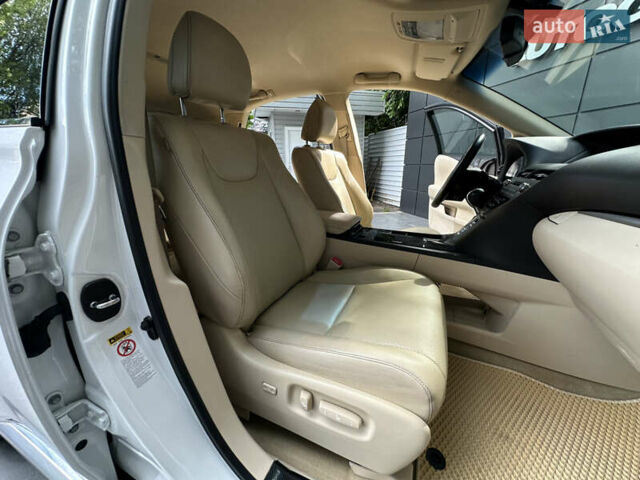 Белый Лексус РХ, объемом двигателя 2.7 л и пробегом 189 тыс. км за 17999 $, фото 45 на Automoto.ua