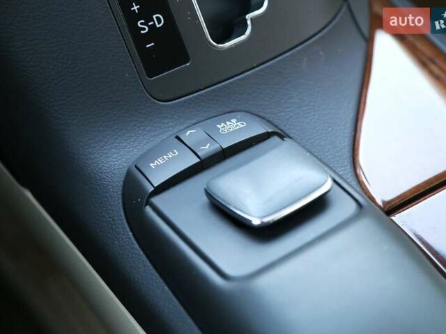 Белый Лексус РХ, объемом двигателя 3.46 л и пробегом 65 тыс. км за 23000 $, фото 22 на Automoto.ua