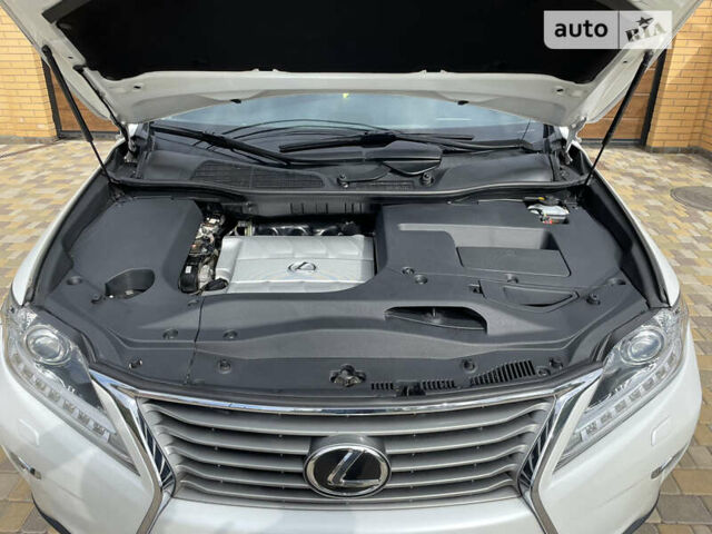 Білий Лексус РХ, об'ємом двигуна 3.46 л та пробігом 162 тис. км за 24900 $, фото 32 на Automoto.ua