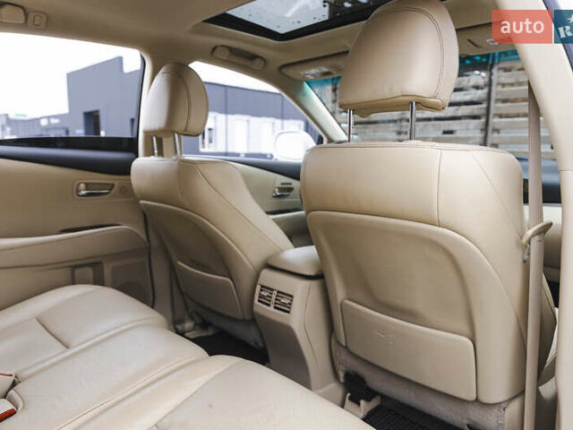 Білий Лексус РХ, об'ємом двигуна 3.5 л та пробігом 240 тис. км за 20900 $, фото 37 на Automoto.ua