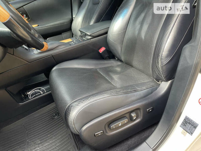 Білий Лексус РХ, об'ємом двигуна 3.46 л та пробігом 162 тис. км за 24900 $, фото 21 на Automoto.ua