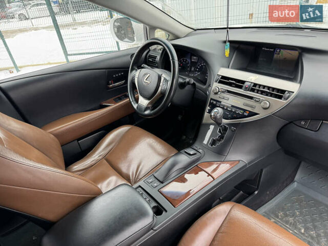 Белый Лексус РХ, объемом двигателя 3.46 л и пробегом 225 тыс. км за 18990 $, фото 32 на Automoto.ua