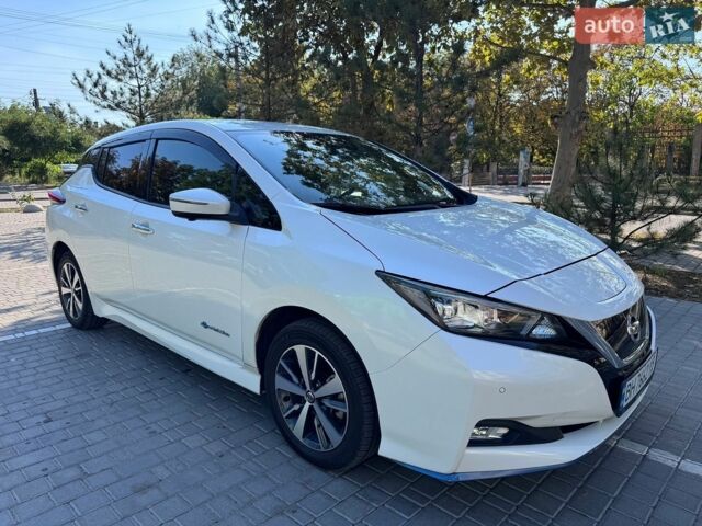 Білий Лексус РХ, об'ємом двигуна 3.46 л та пробігом 186 тис. км за 20500 $, фото 10 на Automoto.ua