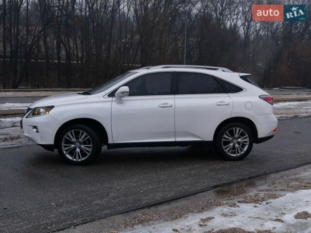 Белый Лексус РХ, объемом двигателя 3.46 л и пробегом 220 тыс. км за 17400 $, фото 2 на Automoto.ua