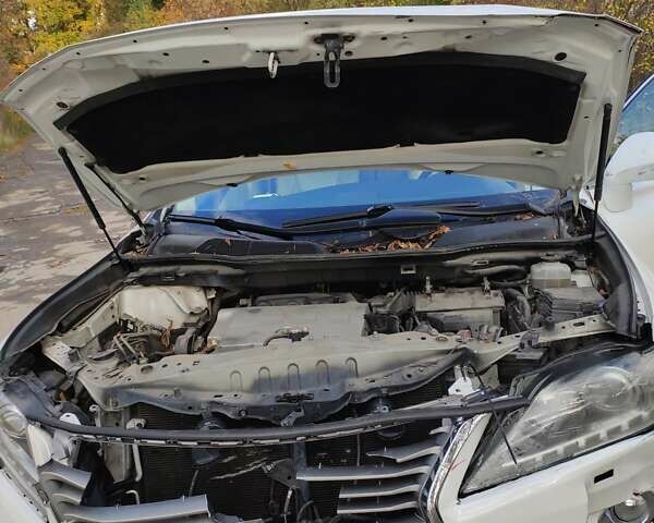 Білий Лексус РХ, об'ємом двигуна 3.5 л та пробігом 169 тис. км за 9700 $, фото 29 на Automoto.ua
