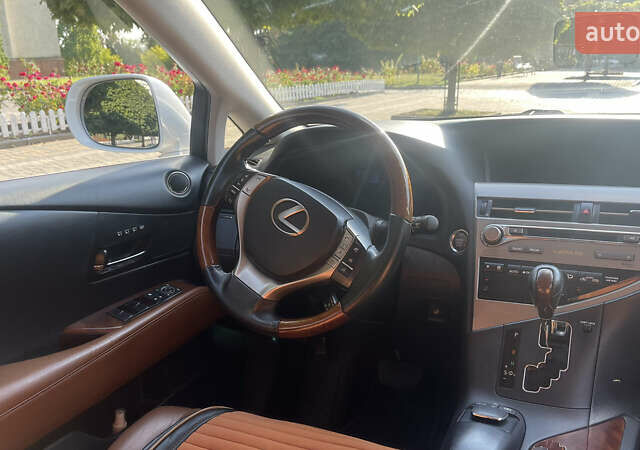 Белый Лексус РХ, объемом двигателя 3.46 л и пробегом 130 тыс. км за 27000 $, фото 11 на Automoto.ua