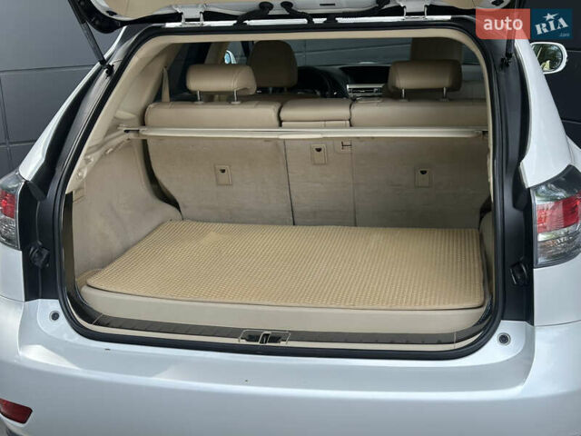 Белый Лексус РХ, объемом двигателя 2.7 л и пробегом 189 тыс. км за 17999 $, фото 29 на Automoto.ua