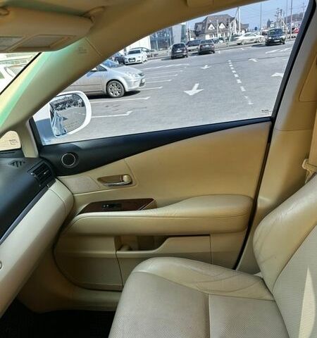 Білий Лексус РХ, об'ємом двигуна 3.46 л та пробігом 223 тис. км за 21800 $, фото 11 на Automoto.ua