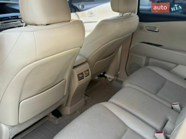 Білий Лексус РХ, об'ємом двигуна 3.46 л та пробігом 160 тис. км за 18500 $, фото 14 на Automoto.ua