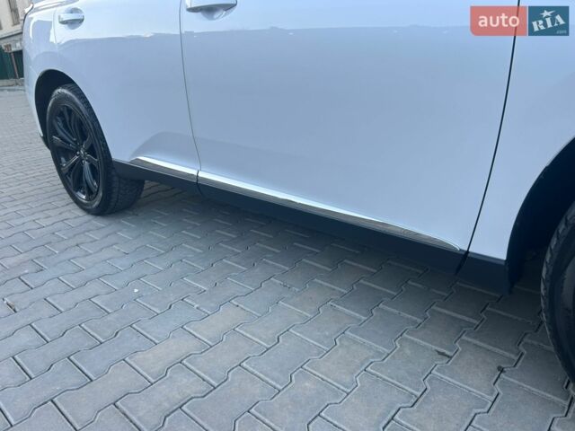 Белый Лексус РХ, объемом двигателя 3.46 л и пробегом 170 тыс. км за 26000 $, фото 23 на Automoto.ua