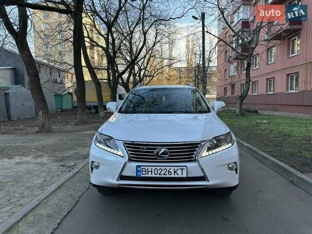 Білий Лексус РХ, об'ємом двигуна 3.5 л та пробігом 215 тис. км за 18000 $, фото 2 на Automoto.ua