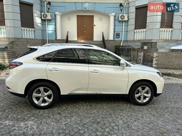 Белый Лексус РХ, объемом двигателя 3.46 л и пробегом 107 тыс. км за 15900 $, фото 4 на Automoto.ua