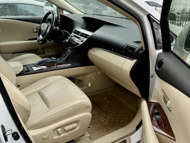 Білий Лексус РХ, об'ємом двигуна 3.5 л та пробігом 106 тис. км за 19900 $, фото 3 на Automoto.ua