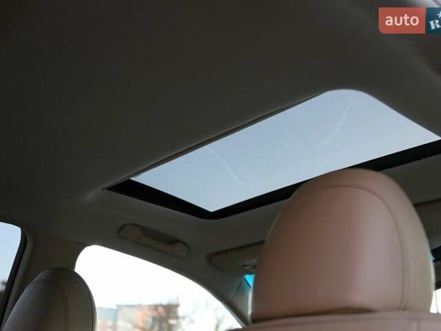 Белый Лексус РХ, объемом двигателя 3.46 л и пробегом 65 тыс. км за 23000 $, фото 10 на Automoto.ua