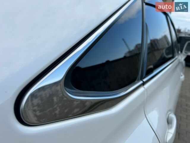 Белый Лексус РХ, объемом двигателя 3.46 л и пробегом 170 тыс. км за 26000 $, фото 20 на Automoto.ua