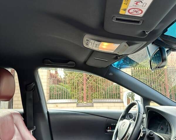 Білий Лексус РХ, об'ємом двигуна 3.46 л та пробігом 204 тис. км за 24500 $, фото 17 на Automoto.ua