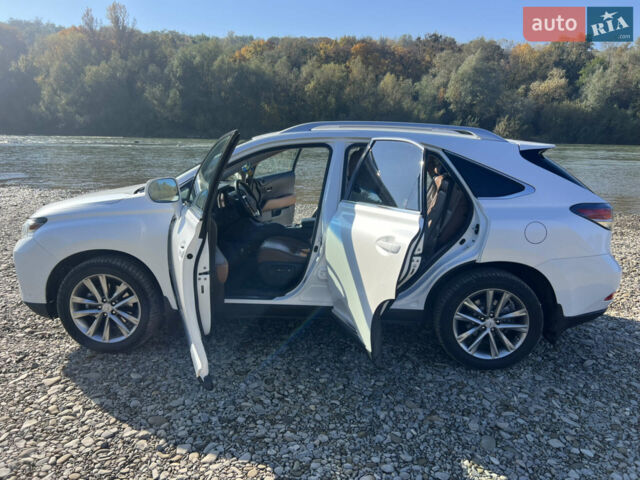 Белый Лексус РХ, объемом двигателя 3.5 л и пробегом 152 тыс. км за 22500 $, фото 25 на Automoto.ua
