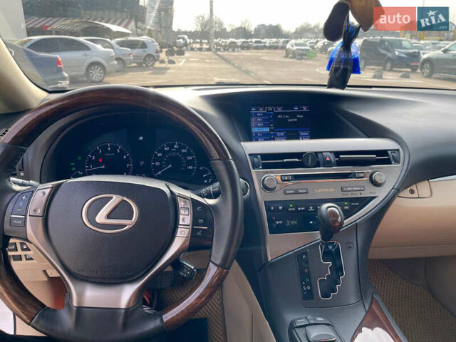 Білий Лексус РХ, об'ємом двигуна 3.46 л та пробігом 210 тис. км за 18900 $, фото 13 на Automoto.ua