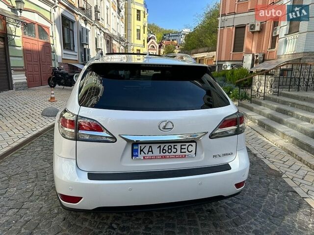 Белый Лексус РХ, объемом двигателя 3.46 л и пробегом 107 тыс. км за 15900 $, фото 15 на Automoto.ua
