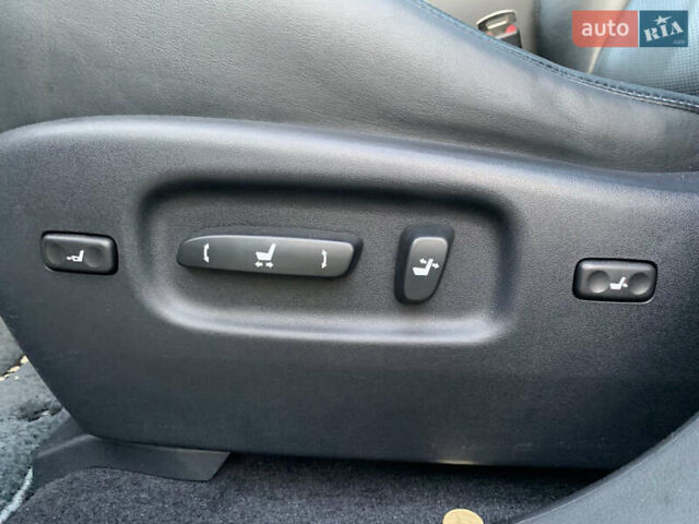 Белый Лексус РХ, объемом двигателя 3.46 л и пробегом 77 тыс. км за 27000 $, фото 16 на Automoto.ua