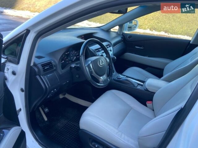 Белый Лексус РХ, объемом двигателя 3.46 л и пробегом 169 тыс. км за 18999 $, фото 13 на Automoto.ua