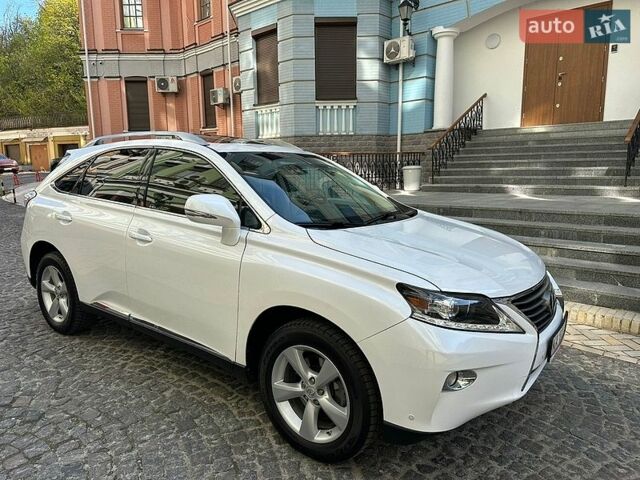 Белый Лексус РХ, объемом двигателя 3.46 л и пробегом 107 тыс. км за 15900 $, фото 1 на Automoto.ua