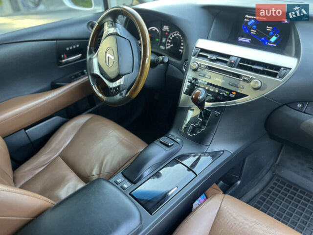 Білий Лексус РХ, об'ємом двигуна 3.5 л та пробігом 149 тис. км за 20000 $, фото 27 на Automoto.ua