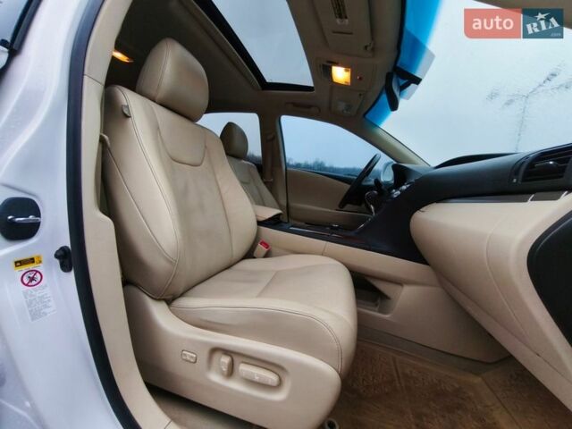 Белый Лексус РХ, объемом двигателя 3.46 л и пробегом 220 тыс. км за 17400 $, фото 9 на Automoto.ua