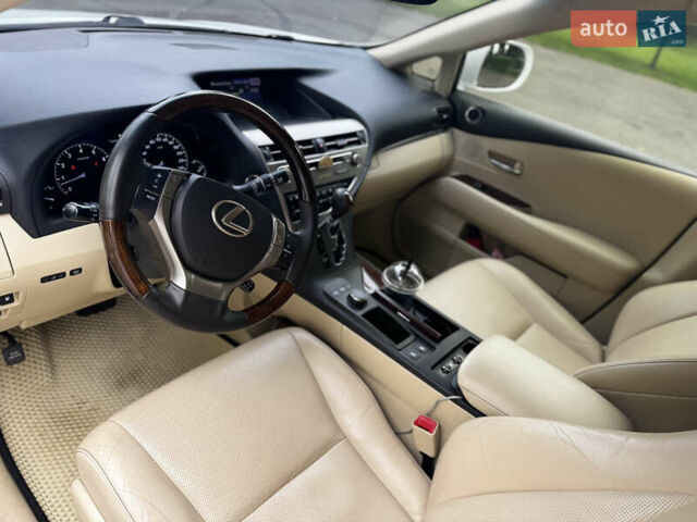 Білий Лексус РХ, об'ємом двигуна 3.46 л та пробігом 160 тис. км за 17200 $, фото 8 на Automoto.ua