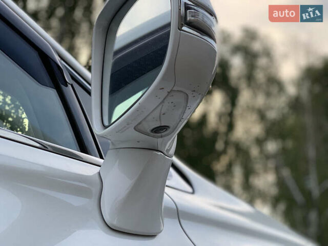 Белый Лексус РХ, объемом двигателя 3.46 л и пробегом 77 тыс. км за 27000 $, фото 9 на Automoto.ua